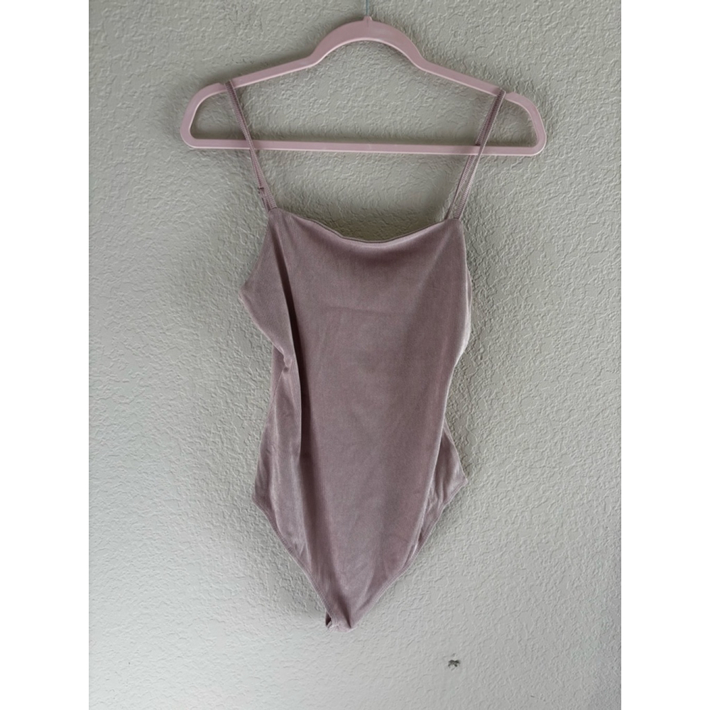 Women's LELIS COLLECTION Mauve Ribbed Bodysuit M